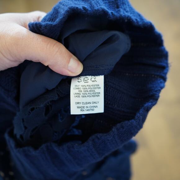 SEA New York‎ The Abby Lace Puff Sleeve Top / Navy XS - Picture 4 of 10